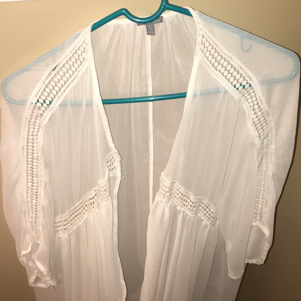White Lace  Kimono